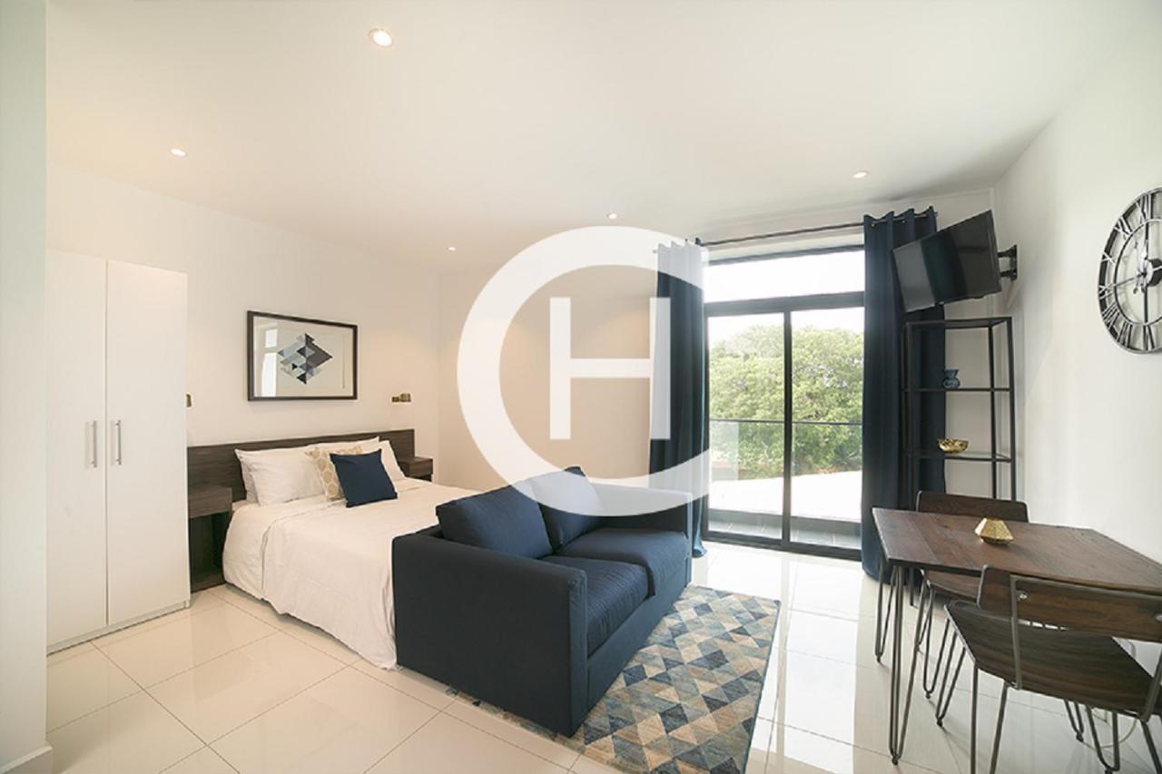 Embassy Gardens By Clifton Homes アクラ エクステリア 写真