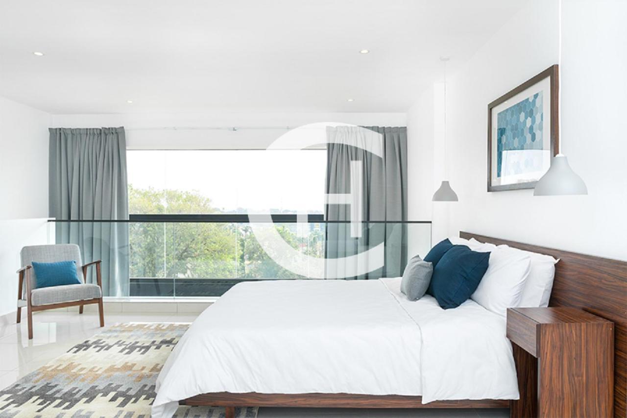 Embassy Gardens By Clifton Homes アクラ エクステリア 写真